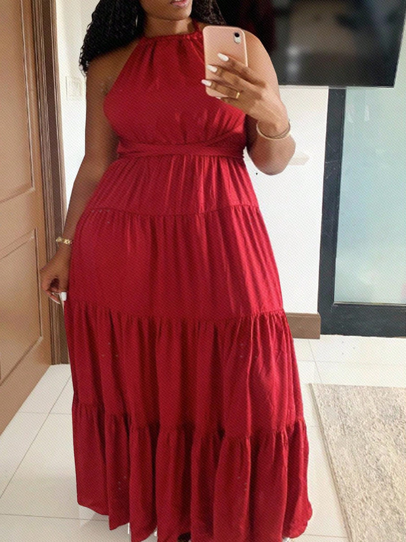 Vestido Liso com Decote Halter e Bainha Franzida com Cintura Marcada, Plus Size